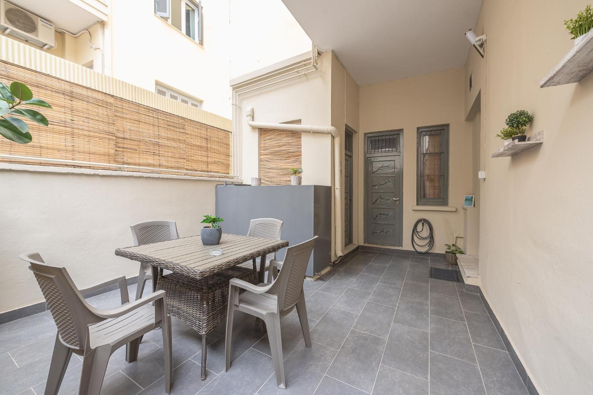 شقة Peaceful And Comfy 2Ba In Athens Heart المظهر الخارجي الصورة