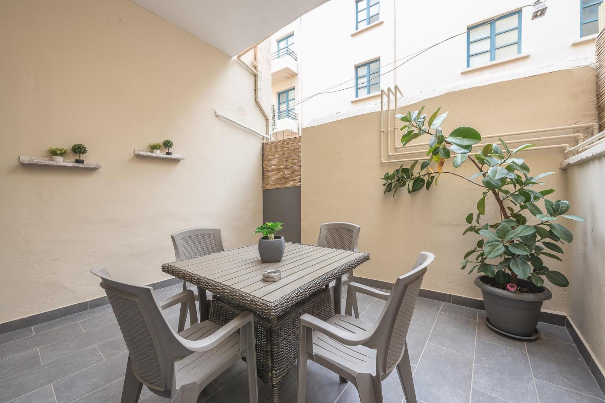 شقة Peaceful And Comfy 2Ba In Athens Heart المظهر الخارجي الصورة